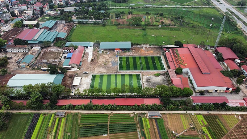 Một vài hình ảnh của dự án sân bóng đá cỏ nhân tạo tại Cổng Ô, Sơn Tây, Hà Nội: 6