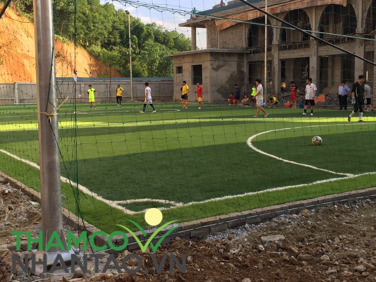 Một vài hình ảnh của dự án sân bóng đá tòa án tỉnh Yên Bái: 4