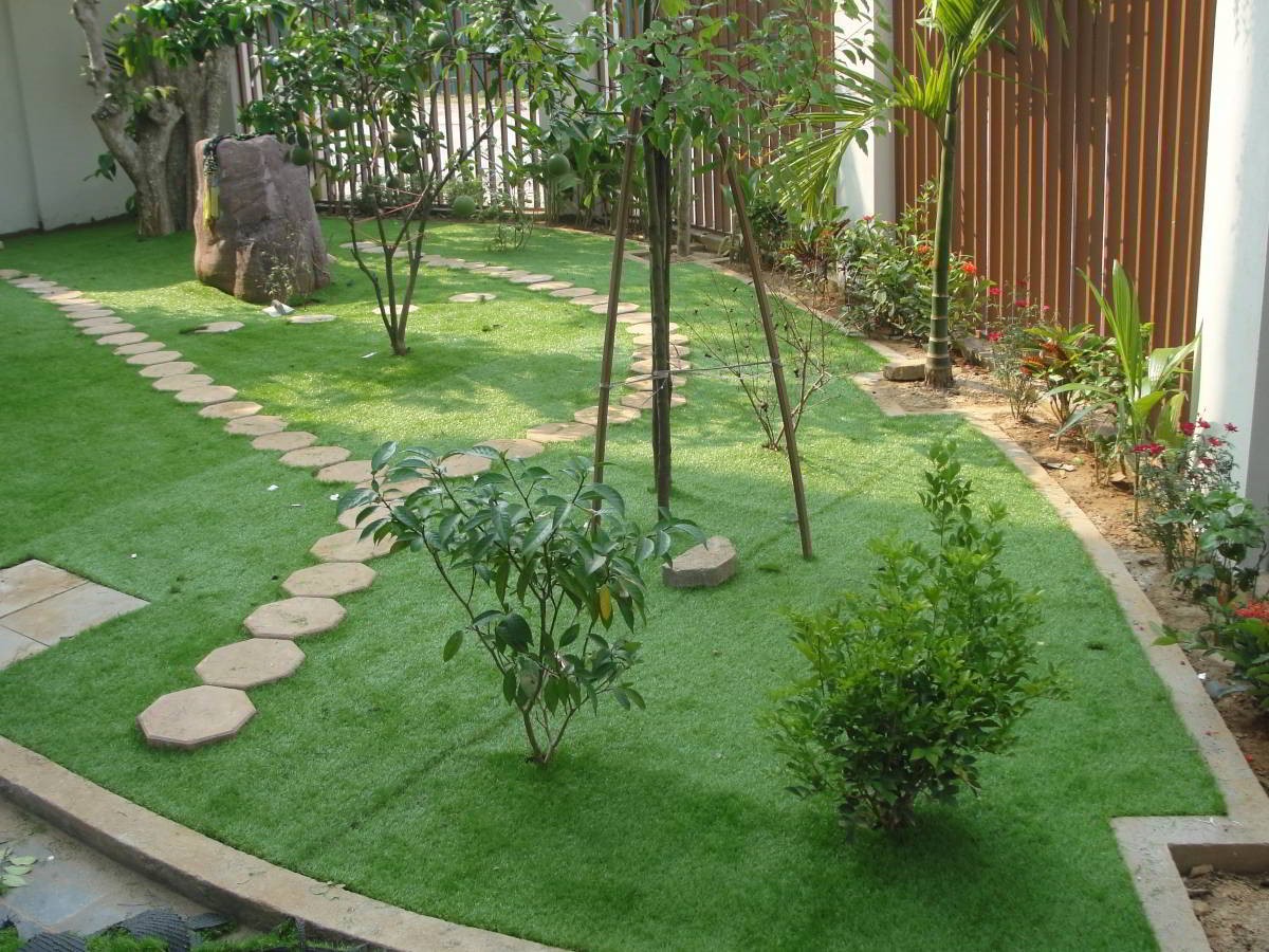 Có nên dùng cỏ sân vườn nhân tạo hay không? 1