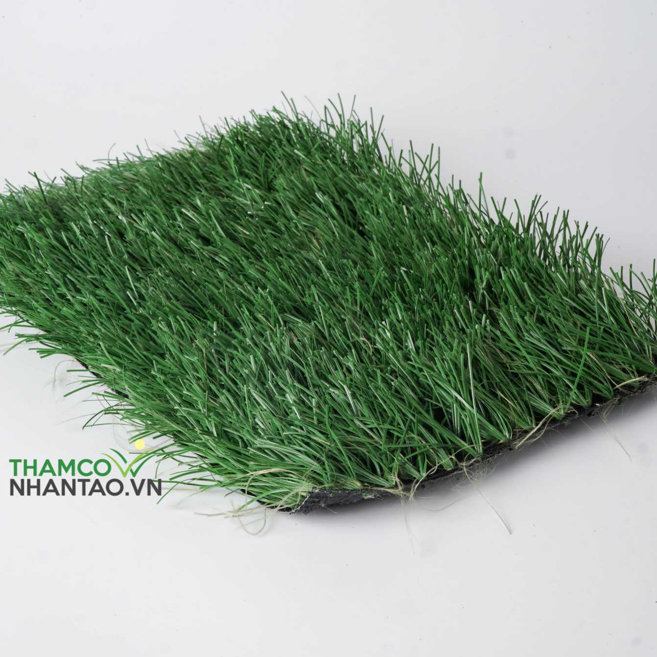 Lưu ý gì khi mua thảm cỏ nhân tạo sân bóng? 1