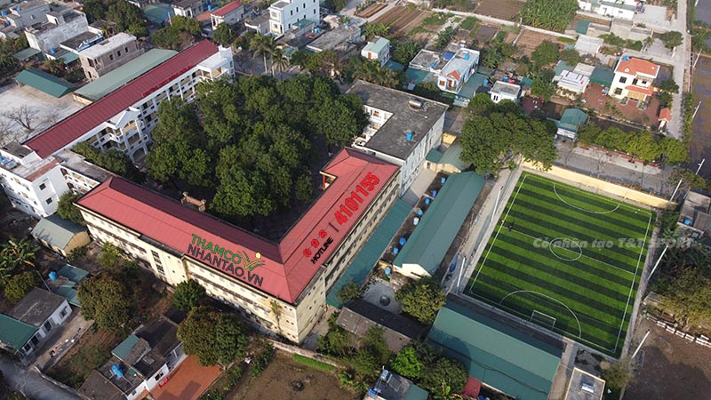 Một vài hình ảnh của dự án sân bóng đá cỏ nhân tạo tại trường THPT Đông Tiền Hải, Tiền Hải, Thái Bình: 2