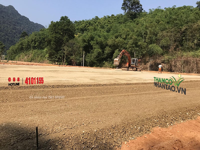 Một vài hình ảnh của dự án sân bóng đá cỏ nhân tạo tại trấn Hồi Xuân, Quan Hóa, Thanh Hóa: 2