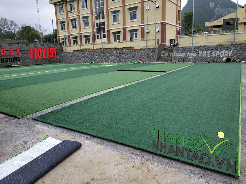 Một vài hình ảnh của dự án sân bóng đá cỏ nhân tạo tại thị trấn Quảng Uyên, Cao Bằng: 2
