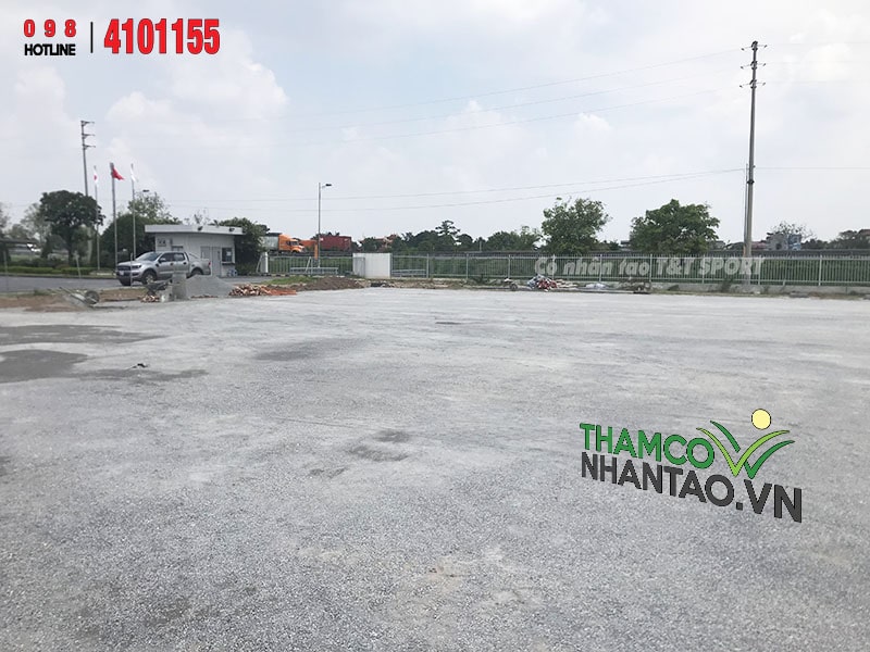Một vài hình ảnh của dự án sân bóng đá cỏ nhân tạo Vina ITO, Khu công nghiệp Đồng Văn III, Duy Tiên, Hà Nam: 1