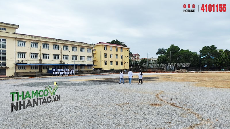 Một vài hình ảnh của dự án sân bóng đá cỏ nhân tạo Trường THPT Lê Hồng Phong, Phổ Yên, Thái Nguyên: 2
